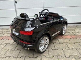 Audi Q7 - 5