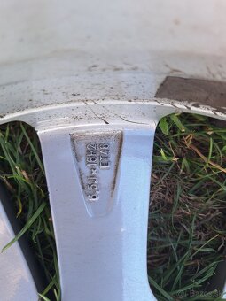 Elektróny Volkswagen 5x112 r16" - 5