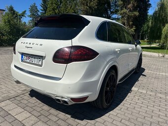 Porsche Cayenne - 5