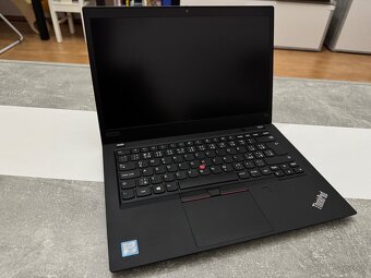Lenovo ThinkPad T490 i5/8GB/256SSD W11 - 5