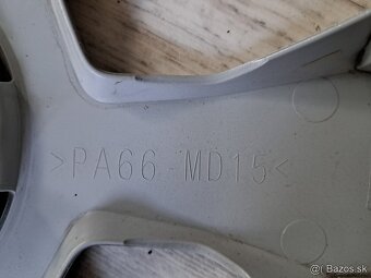 Kryt kolesa, puklica ŠKODA R14 - 1 kus - 5