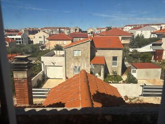 Na predaj apartmán-rodinný dom s terasou a garážou – Zadar,  - 5