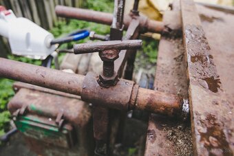 Cirkular na kolajniciach (vyuzivany na stavbu chaty) - 5