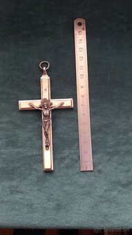 Historický náboženský kríž - 5