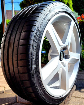 alu R18 5x112, orig. VW Group /Seat, VW, Škoda/ pneu 225/40 - 5
