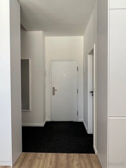 Dvojizbový byt na dlhodobý prenájom s parkovaním. - 5