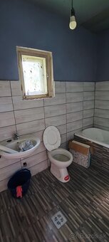 ČIASTOČNE ZREKONŠTRUOVANÝ VIDIECKY DOM - 5
