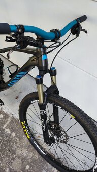 Canyon Neuron al 8.9 - 5