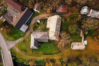 PREDAJ: Rodinný dom so záhradou, hospodárskymi stavbami a pô - 5