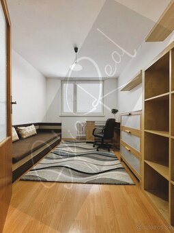 PRENÁJOM - VOĽNÝ ihneď: zariadený 3-izbový byt; Rača - 5