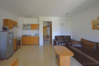 Apartmán 3+kk s verandou a výhledem na bazén sv.Vlas BG - 5