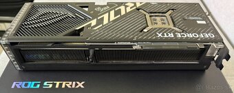 Predám ASUS ROG STRIX GeForce RTX 4090 24 GB - 5