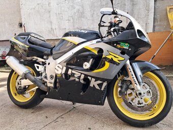Predám Suzuki GSXR600 - 5