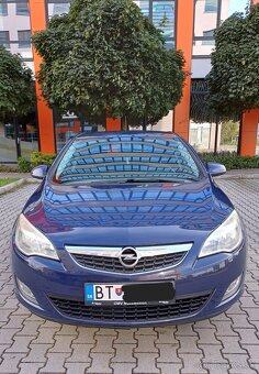 Opel Astra J Hatchback 1.3 Cdti 70kw Diesel, r.v.2013 - 5