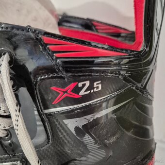 Predám hokejive korčule Bauer Vapor X2.5 - 5