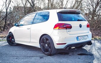 Volkswagen Golf 2.0 TFSI GTI DSG - 5