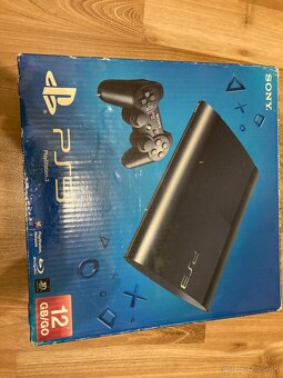 PS3 Ultra Slim 500 GB+2 ovládače+hry+volant - 5