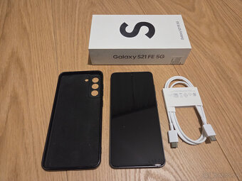 Samsung Galaxy S21 FE 5G Dual-SIM 128GB 6GB RAM - 5