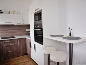 Prenajmem 2 izbový byt s balkónom v centre Žiliny - 5