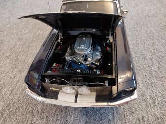 Model (poskladaný) Shelby GT500 (DeAgostini 1:8) - 5