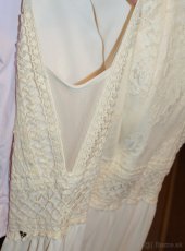 Guess dámske šaty, PC 119,90 eur - 5
