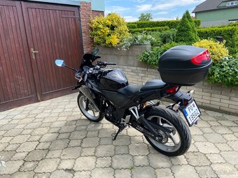 Honda CBR 250 2012 - 5