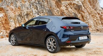 Mazda 3 - 5