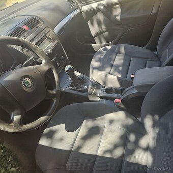 ŠKODA OCTAVIA COMBI 1.9 TDI 77KW - 5