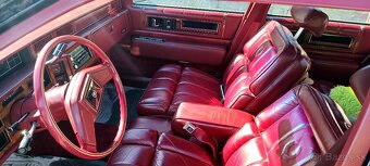 Cadillac Deville, 6 miestny sedan - 5