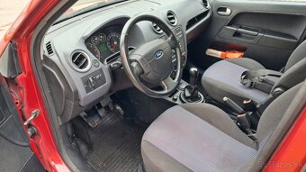 Ford Fusion - 5