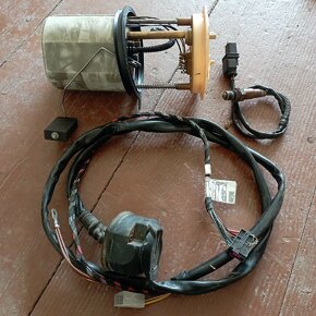 Náhradné diely - Seat Altea XL, 2009, 1.9TDi, 77Kw - 5