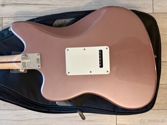 Fender Squier Jazzmaster – Burgundy Mist - 5