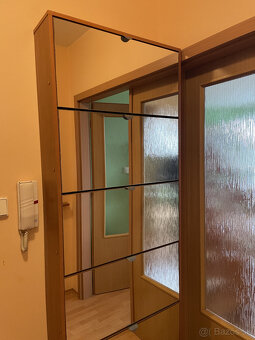 Zariadený 2-izbový byt s balkónom, klimatiz. a pivnicou - 5