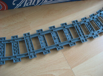 ORIGINAL ® LEGO kolaje 9V (74 x zahnute) - 5