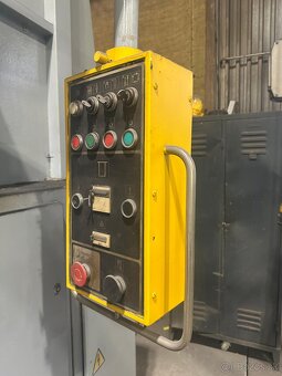 Ohraňovací lis PIESOK CTO 250A/ 4000 - 5