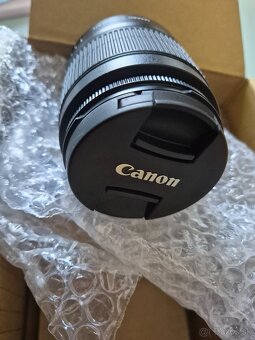 Canon fotak EOS 2000D - 5