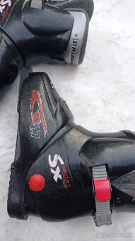 Predám detský lyžiarsky set Elán - 5