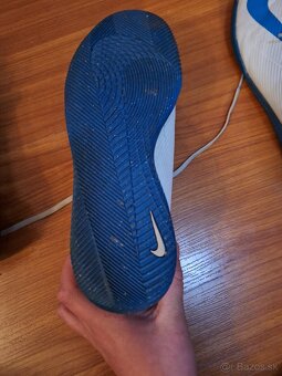 Predam halovky a kopacky 38,5 - 5