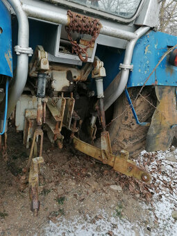 Predám traktor  ZT 303 C - 5