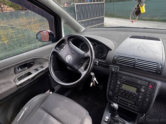 Volkswagen Sharan 2.0 TDi 103kw Highline - 5