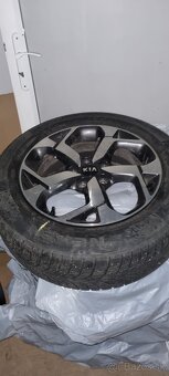 Predam sadu zimnych kolies na Kiu Sportage - 5