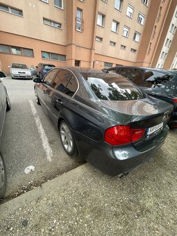 BMW E90 330i - 5