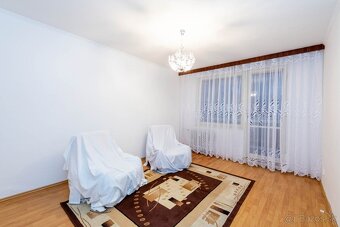 Na predaj 3-izbový byt, ulica Povstania českého ľudu, sídlis - 5