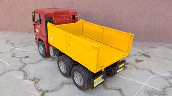 Bruder Nákladné auto MAN TGA 41.440 - 5