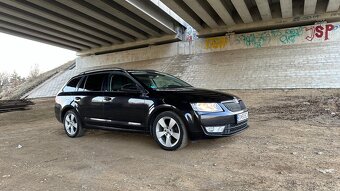 ŠKODA OCTAVIA COMBI III 2.0 TDI 110kw - 5