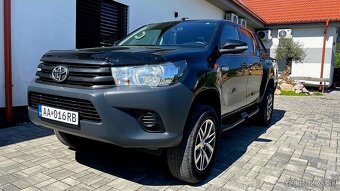 TOYOTA HILUX - PREDAJ AJ NA SPLÁTKY - 5