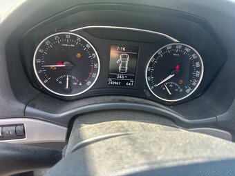 Škoda Octavia kombi 1.6 TDI - 5