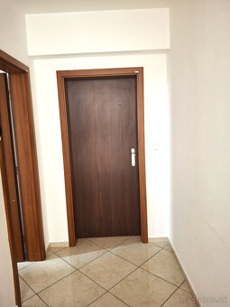 Prenájom 2 kancelárií o výmere 41 m2 ul. Dlhá - 5