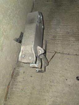 Bmw f10/f11 hliníkové vystuhy - 5