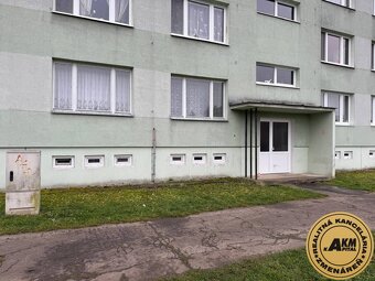 REZERVOVANÝ 3 izbový 82m2 prerobený byt s balkónom Zvolen - - 5